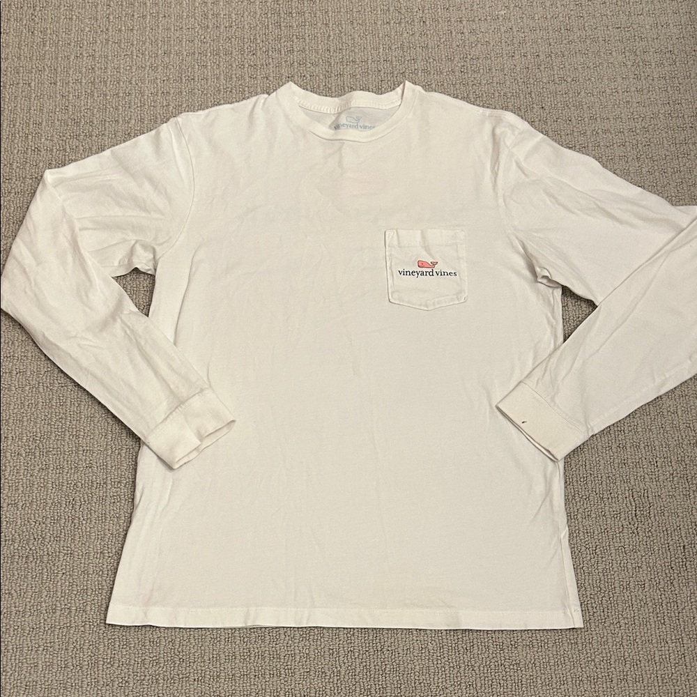 Vineyard Vines Men's White Long Sleeve Tee with Pocket